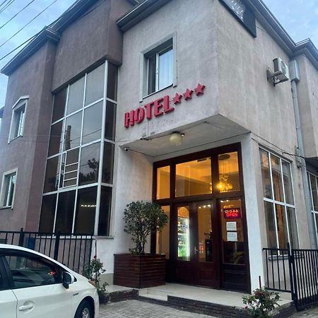Hotel Skip Tbilisi Eksteriør bilde
